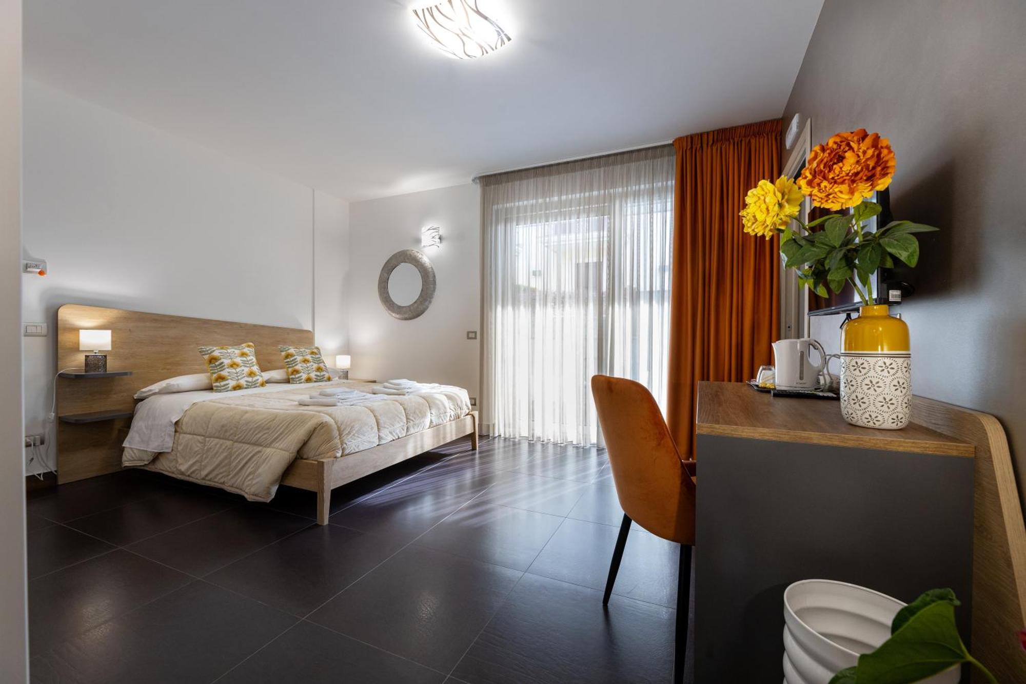 Zaffiro Lavico Rooms Etna Nature Sea Ачиреале Екстер'єр фото